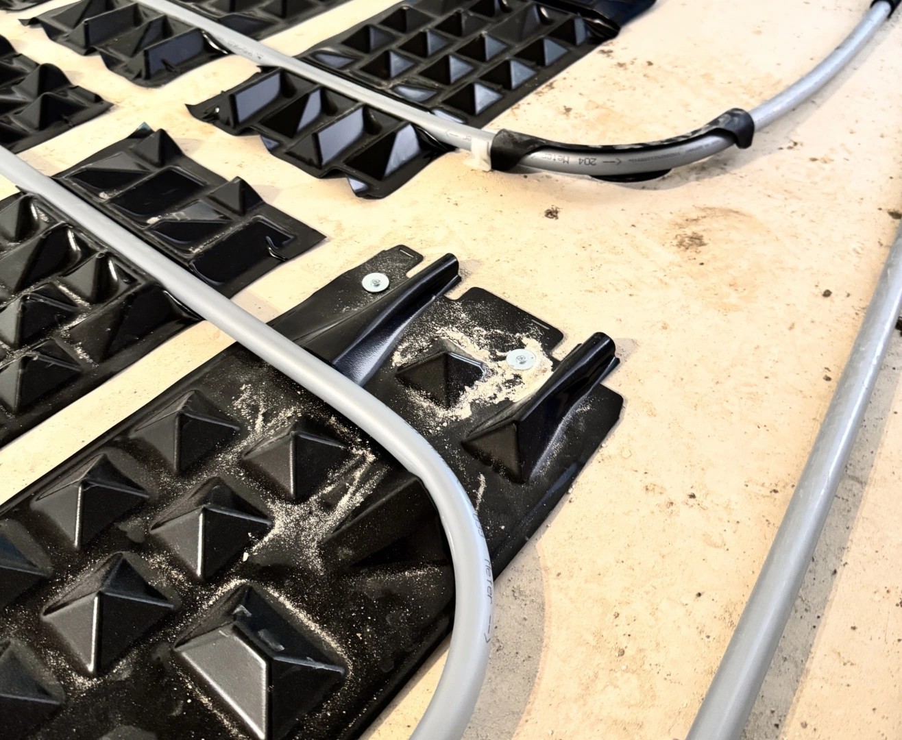 1764065838_76_img_2458.jpg (349 KB)